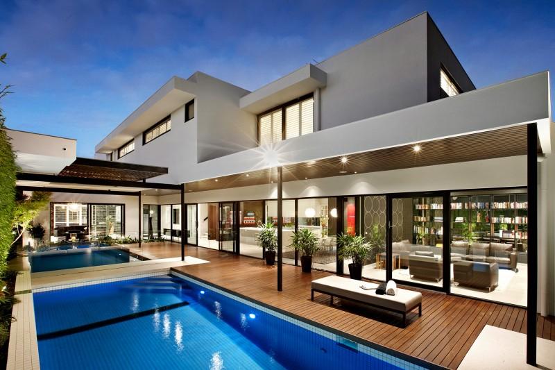 Photo 1,business-news,luxury-real-estate-athens-north-2026