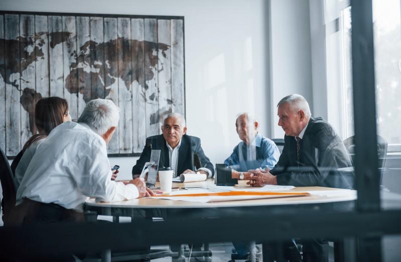 Photo 1,business-news,agora-akiniton-2026-ependitikes-prooptikes-ellada