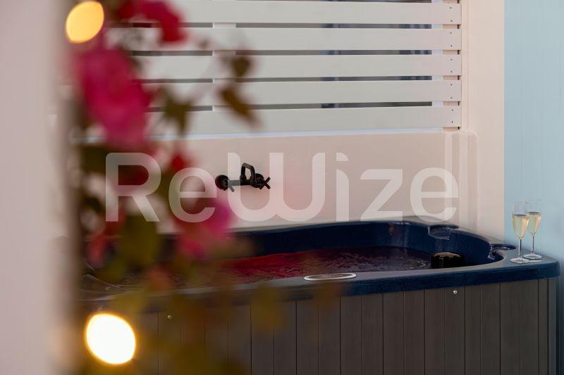 Photo 10,Jacouzi,SALE,Residency,Apartment,59sqm,€280,000,Metaksourgeio
