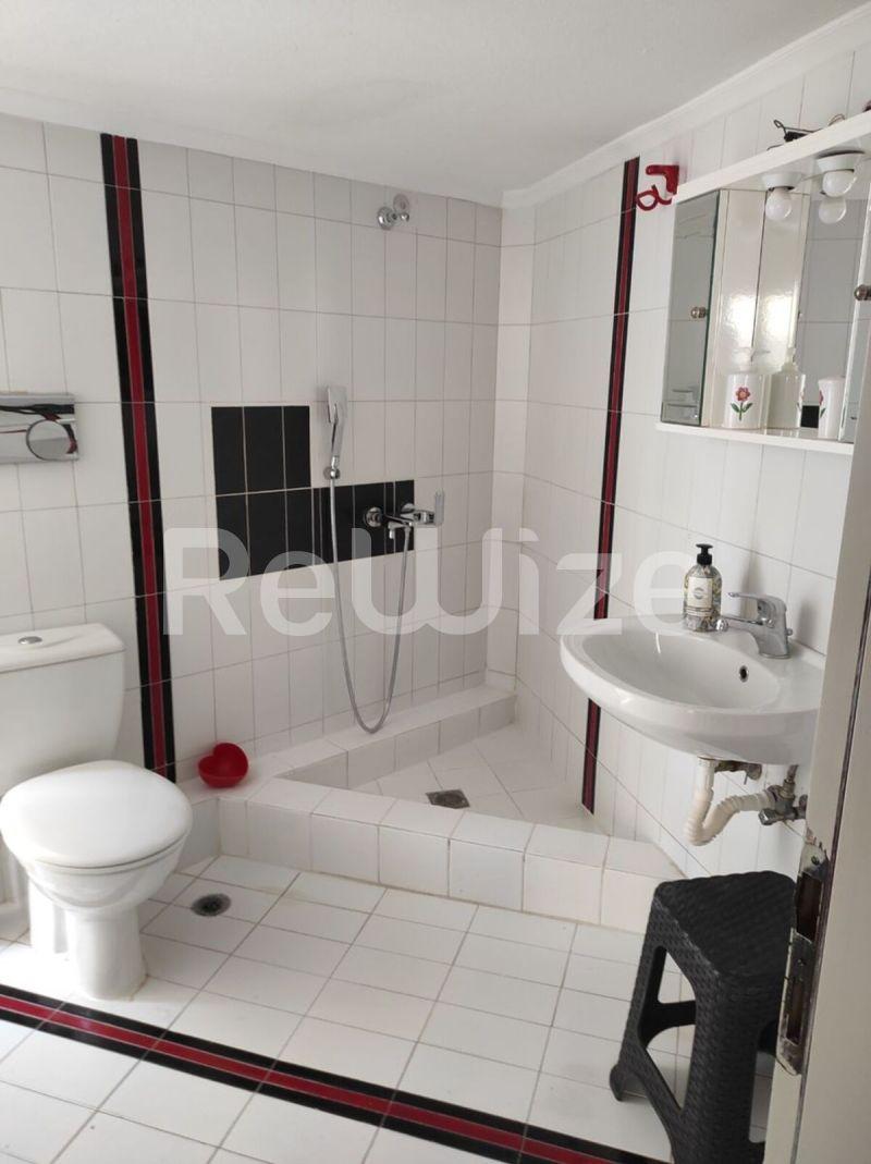 Photo 15,Bathroom,RENT,Residency,Apartment,180sqm,€1,200,Voulgari-Agios Eleutherios