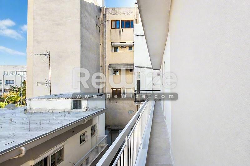 Διαμέρισμα 80 τ.μ. στην Καλαμαριά, μπαλκόνι