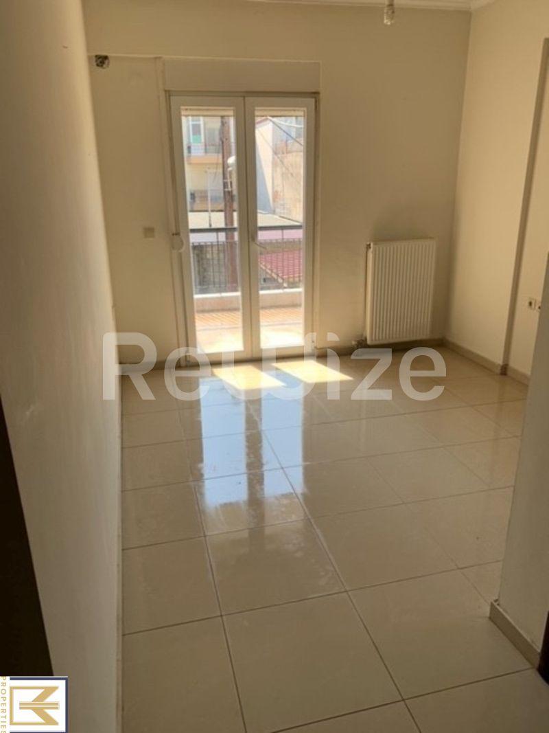 Photo 1,Living Room,SALE,Residency,Apartment,35sqm,€65,000,Polichni