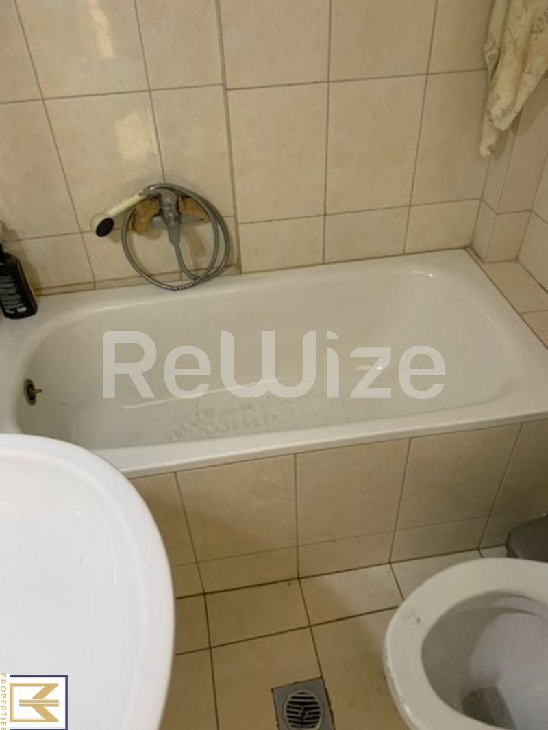 Photo 7,Bathroom,SALE,Residency,Apartment,35sqm,€65,000,Polichni