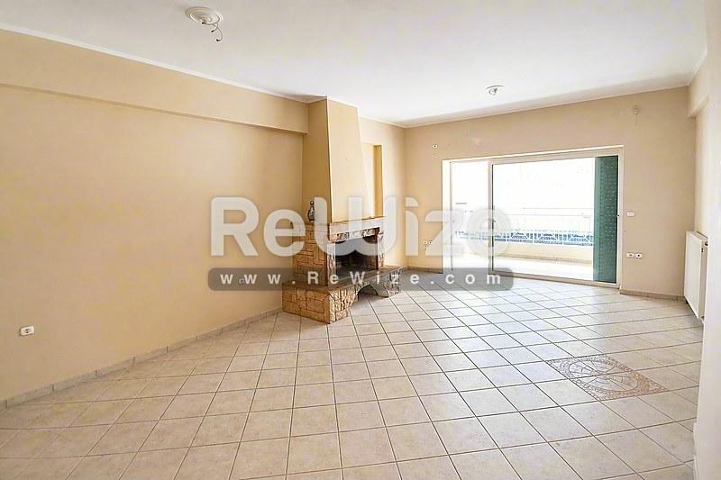 Apartment 99 m² in Peristeri, living room