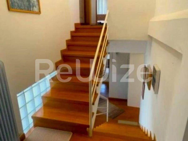 Photo 11,Staircase,SALE,Residency,Detached house,240sqm,€470,000,Souroti