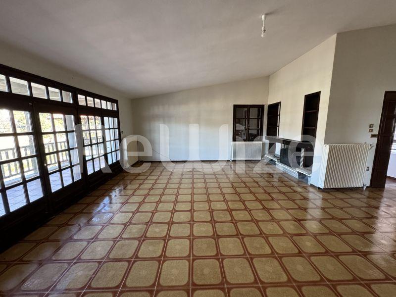 Photo 1,Σαλόνι,ΕΝΟΙΚΊΑΣΗ,Κατοικία,Διαμέρισμα,180τ.μ,€1,000,Πανόραμα