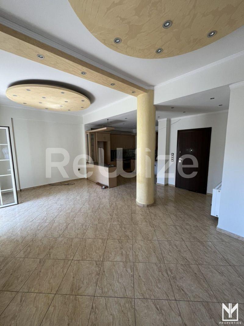 Photo 2,Σαλόνι,ΠΏΛΗΣΗ,Κατοικία,Διαμέρισμα,77τ.μ,€140,000,Κορυδαλλός