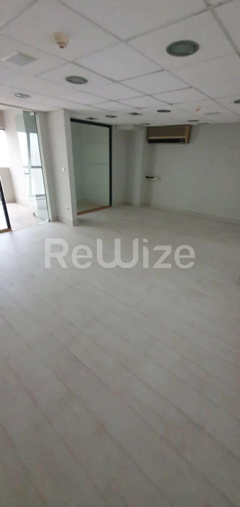 Photo 9,Pool,RENT,Professional,Store,345sqm,€3,300,Kifisia
