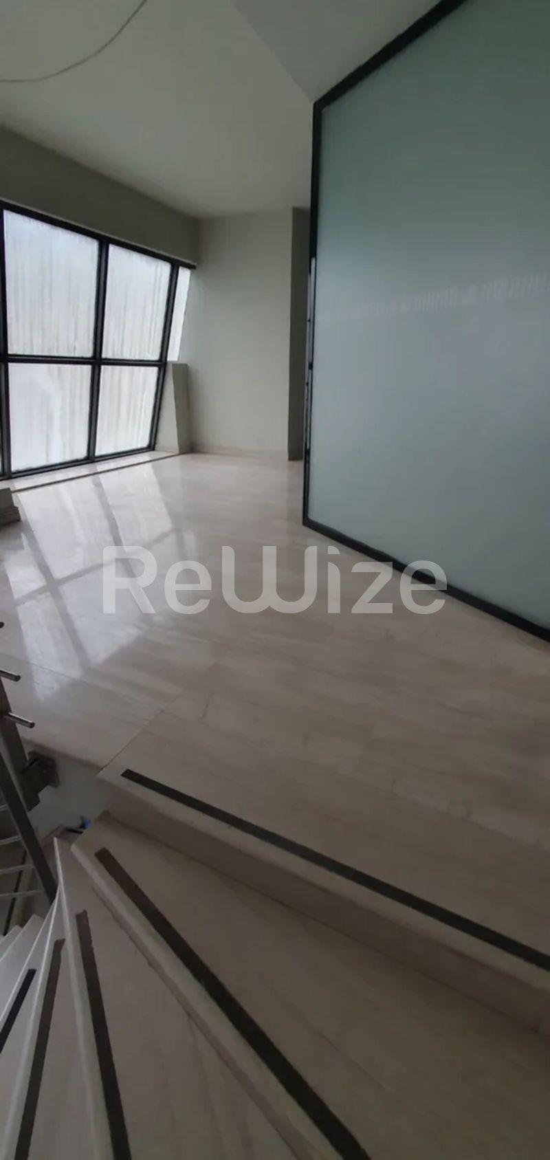 Photo 12,Pool,RENT,Professional,Store,345sqm,€3,300,Kifisia