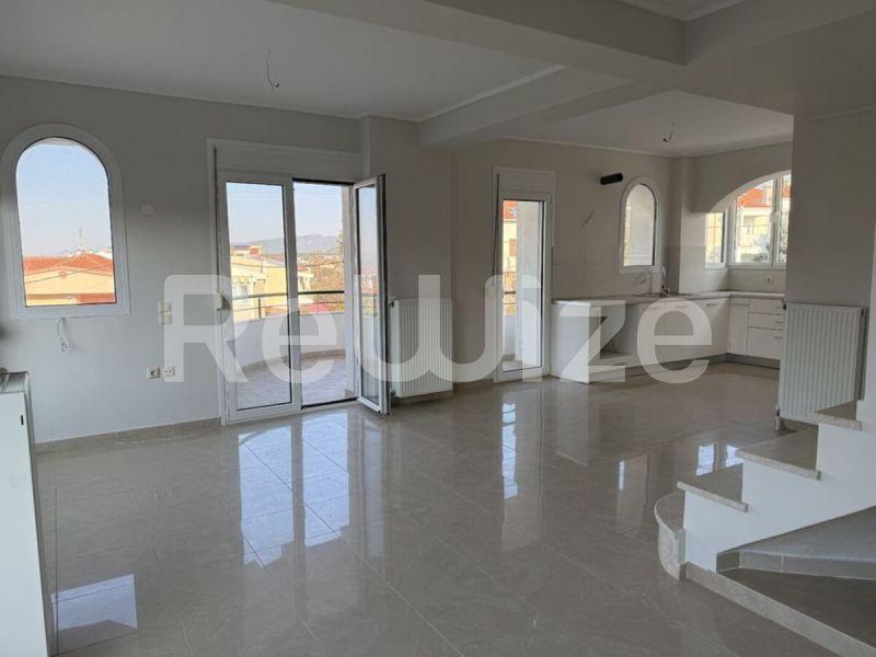 Photo 2,Living Room,SALE,Residency,Detached house,220sqm,€600,000,Panorama