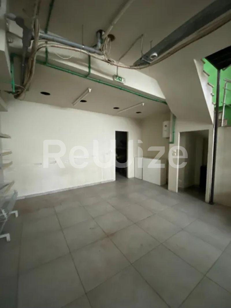 Photo 1,Pool,RENT,Professional,Store,172sqm,€2,000,Votsi
