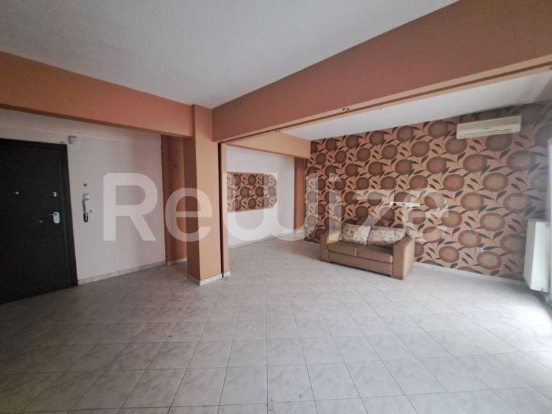 Photo 5,Σαλόνι,ΠΏΛΗΣΗ,Κατοικία,Διαμέρισμα,78τ.μ,€160,000,Μαρτίου