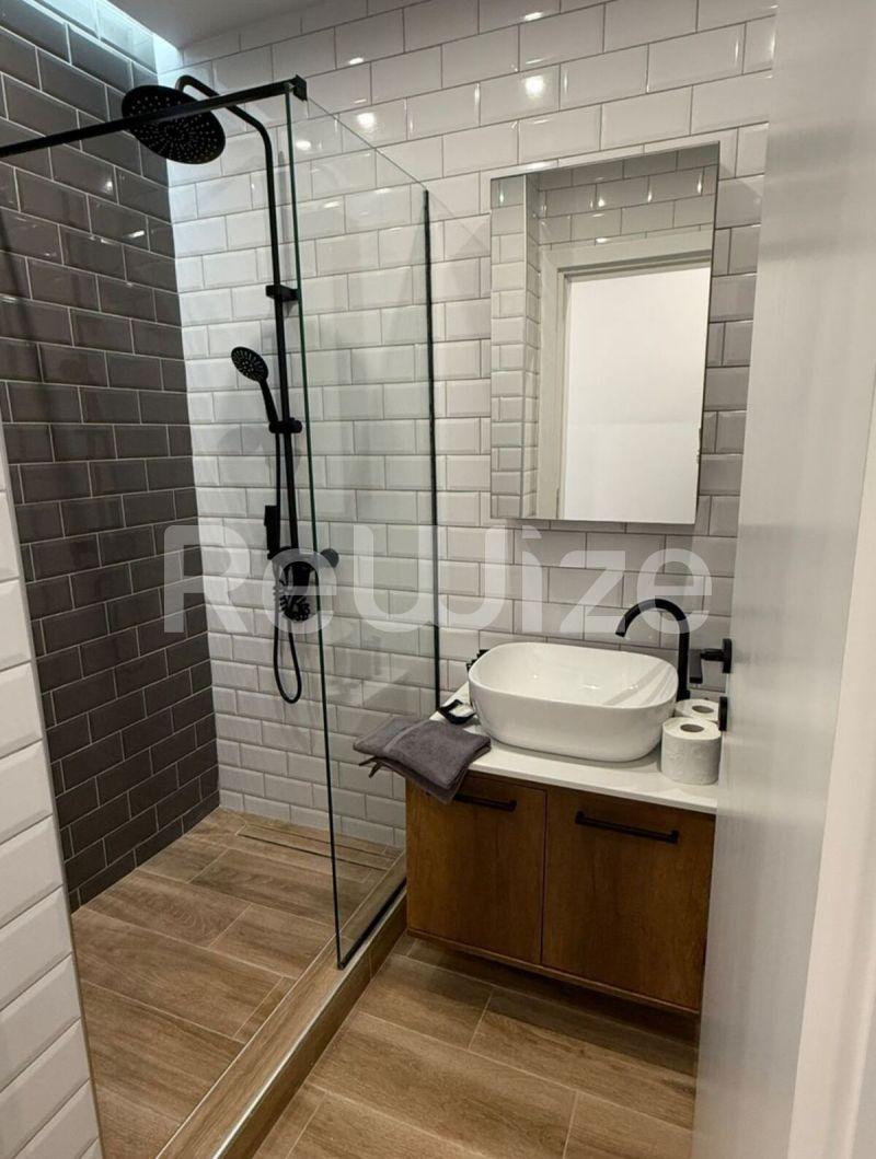 Photo 6,Bathroom,RENT,Residency,Apartment,45sqm,€800,Ippokrateio