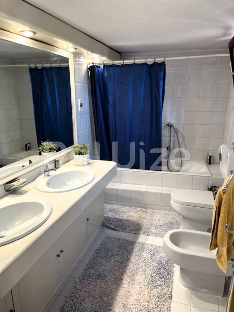 Photo 24,Bathroom,SALE,Residency,Detached house,450sqm,€1,400,000,Peraia