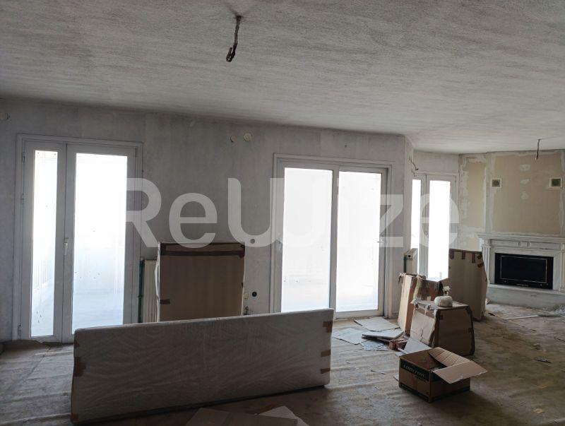Photo 17,Living Room,SALE,Professional,Building,582sqm,€850,000,Sykies