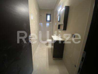 Photo 7,Μπάνιο,ΕΝΟΙΚΊΑΣΗ,Κατοικία,Διαμέρισμα,150τ.μ,€1,100,Αγία Παρασκευή