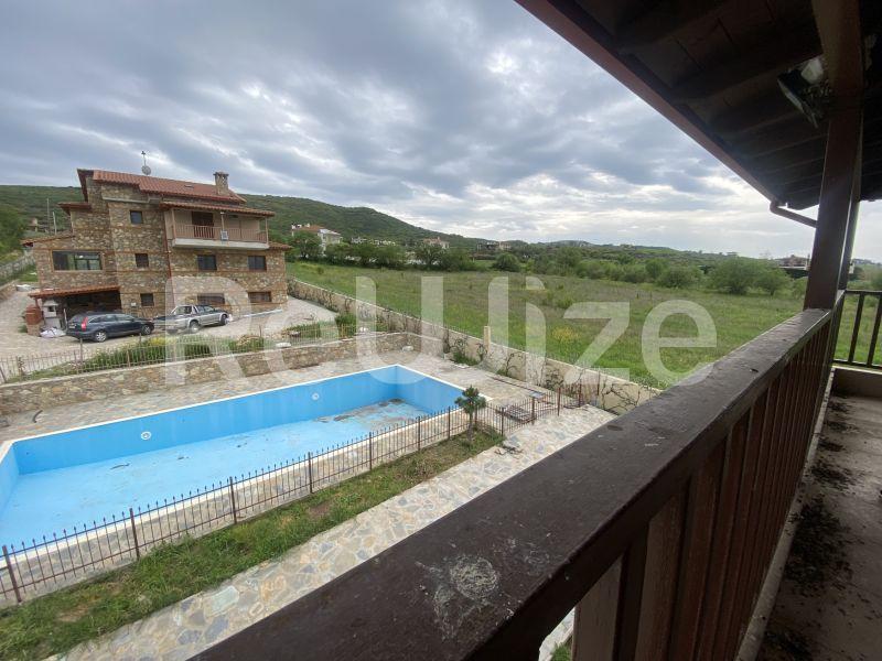 Photo 19,Πισίνα,ΕΝΟΙΚΊΑΣΗ,Κατοικία,Διαμέρισμα,150τ.μ,€1,100,Αγία Παρασκευή