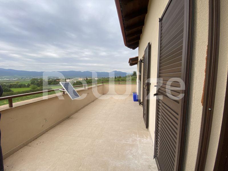 Photo 3,Θέα στο Βουνό,ΕΝΟΙΚΊΑΣΗ,Κατοικία,Διαμέρισμα,150τ.μ,€1,100,Αγία Παρασκευή