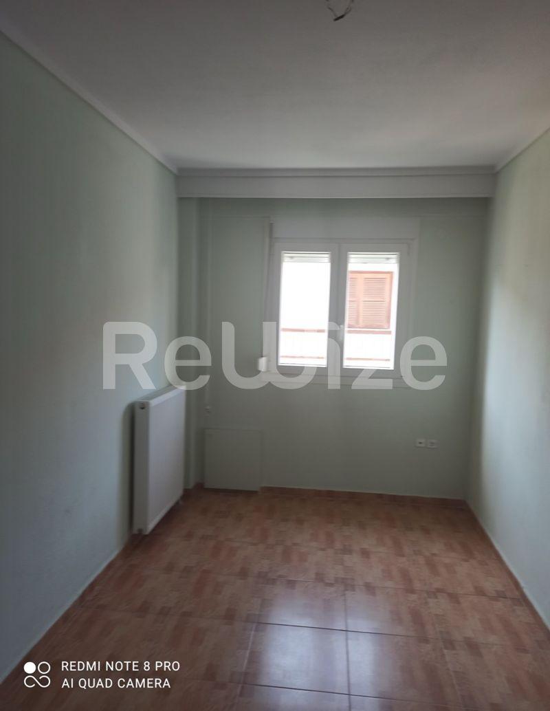 Photo 13,Living Room,SALE,Residency,Maisonette,200sqm,€200,000,Nea Michaniona