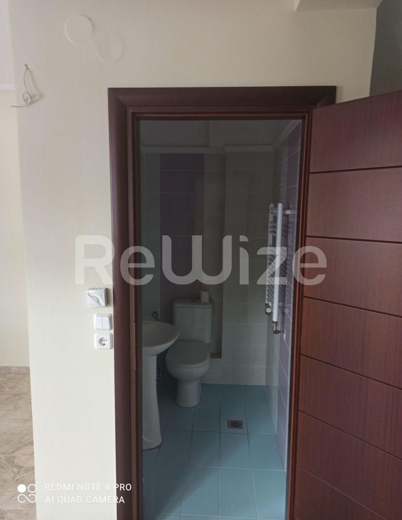 Photo 9,Bathroom,SALE,Residency,Maisonette,200sqm,€200,000,Nea Michaniona