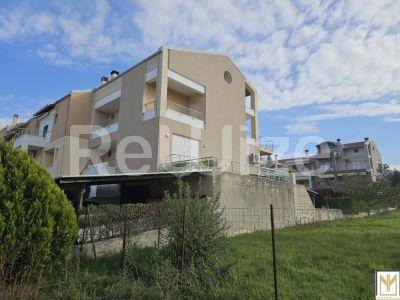 Photo 1,Εξωτερική,ΠΏΛΗΣΗ,Κατοικία,Μεζονέτα,325τ.μ,€285,000,Λιμνοπούλα