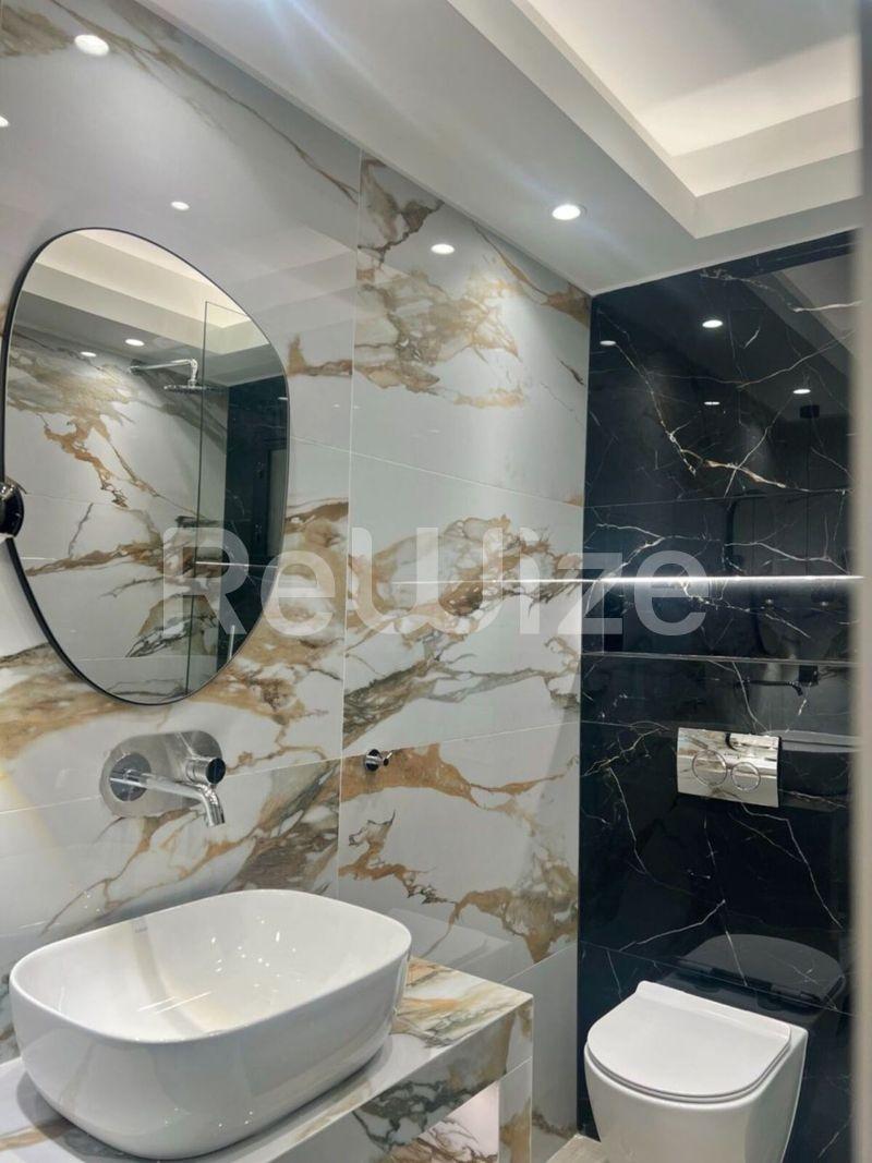Photo 9,Bathroom,SALE,Residency,Apartment,65sqm,€240,000,Kentro Thessalonikis
