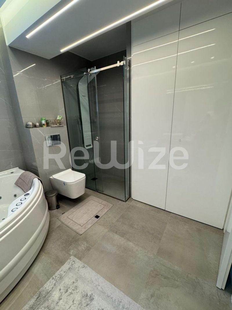 Photo 9,Balcony,SALE,Residency,Apartment,168sqm,€510,000,Thermi