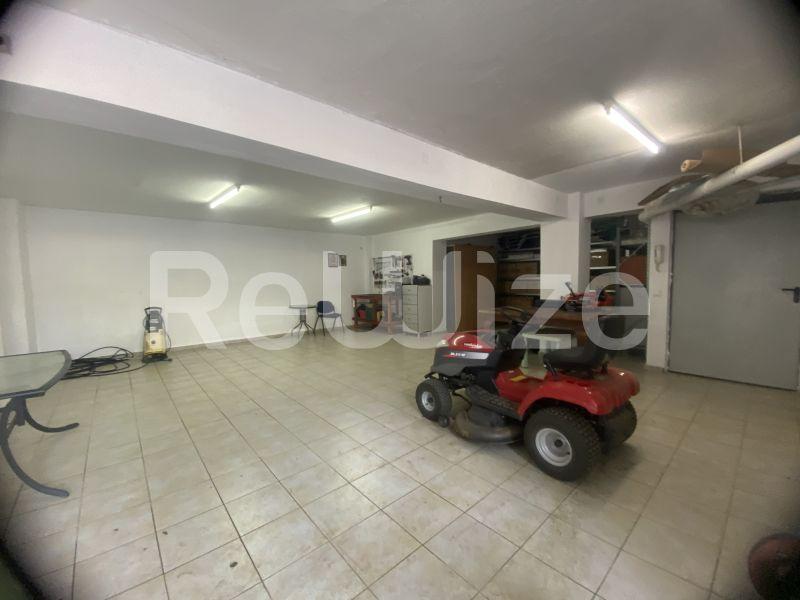 Photo 19,Parking,ΠΏΛΗΣΗ,Κατοικία,Μονοκατοικία,266τ.μ,€450,000,Αγία Τριάδα
