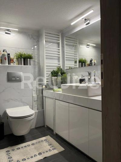 Photo 18,Μπάνιο,ΠΏΛΗΣΗ,Κατοικία,Διαμέρισμα,106τ.μ,€275,000,Άνω Τούμπα