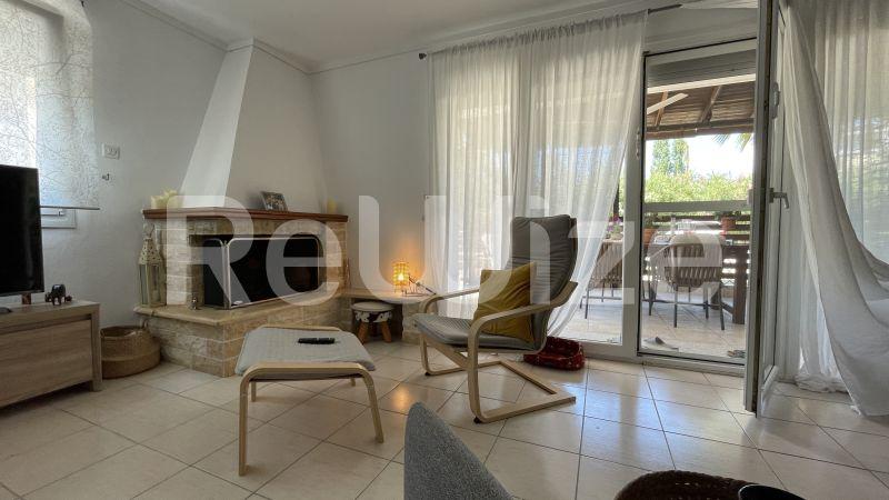 Photo 12,Σαλόνι,ΠΏΛΗΣΗ,Κατοικία,Μεζονέτα,110τ.μ,€200,000,Αγία Τριάδα