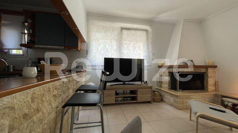 Photo 4,Σαλόνι,ΠΏΛΗΣΗ,Κατοικία,Μεζονέτα,110τ.μ,€200,000,Αγία Τριάδα