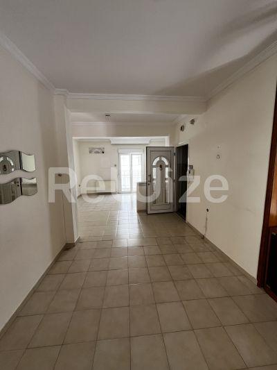 Photo 12,Σαλόνι,ΠΏΛΗΣΗ,Κατοικία,Μονοκατοικία,180τ.μ,€180,000,Πολίχνη