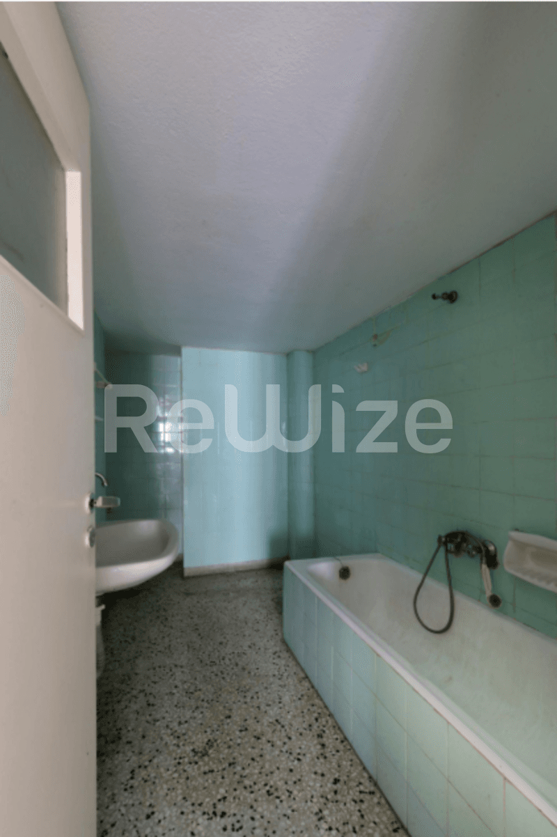 Photo 22,Μπάνιο,ΠΏΛΗΣΗ,Κατοικία,Διαμέρισμα,57τ.μ,€82,000,Άνω Πατήσια