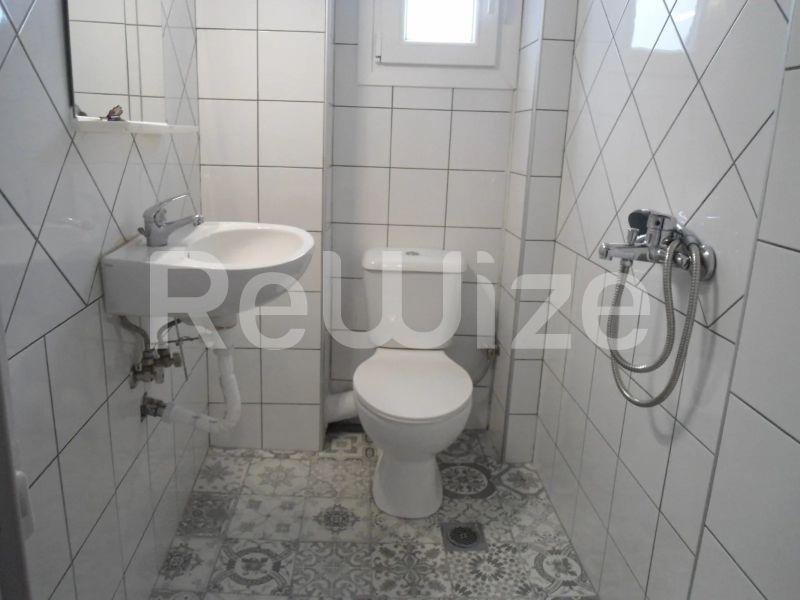 Photo 11,Μπάνιο,ΠΏΛΗΣΗ,Κατοικία,Διαμέρισμα,33τ.μ,€58,000,Ανάληψη