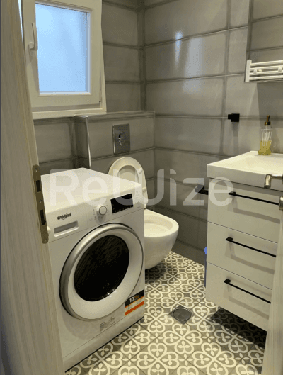 Photo 14,Μπάνιο,ΕΝΟΙΚΊΑΣΗ,Κατοικία,Διαμέρισμα,65τ.μ,€750,Χαριλάου