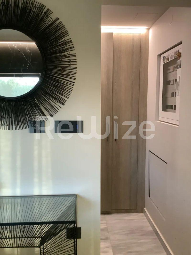 Photo 12,Corridor,SALE,Residency,Maisonette,240sqm,€830,000,Panorama