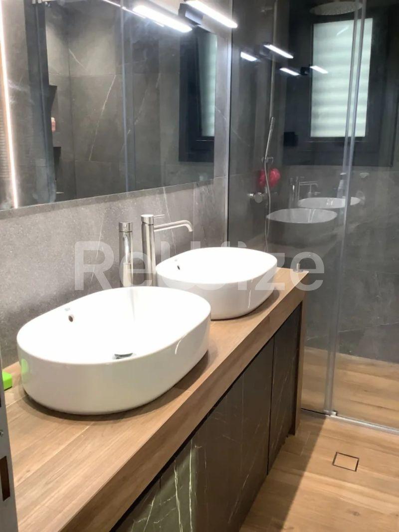 Photo 10,Bathroom,SALE,Residency,Maisonette,240sqm,€830,000,Panorama