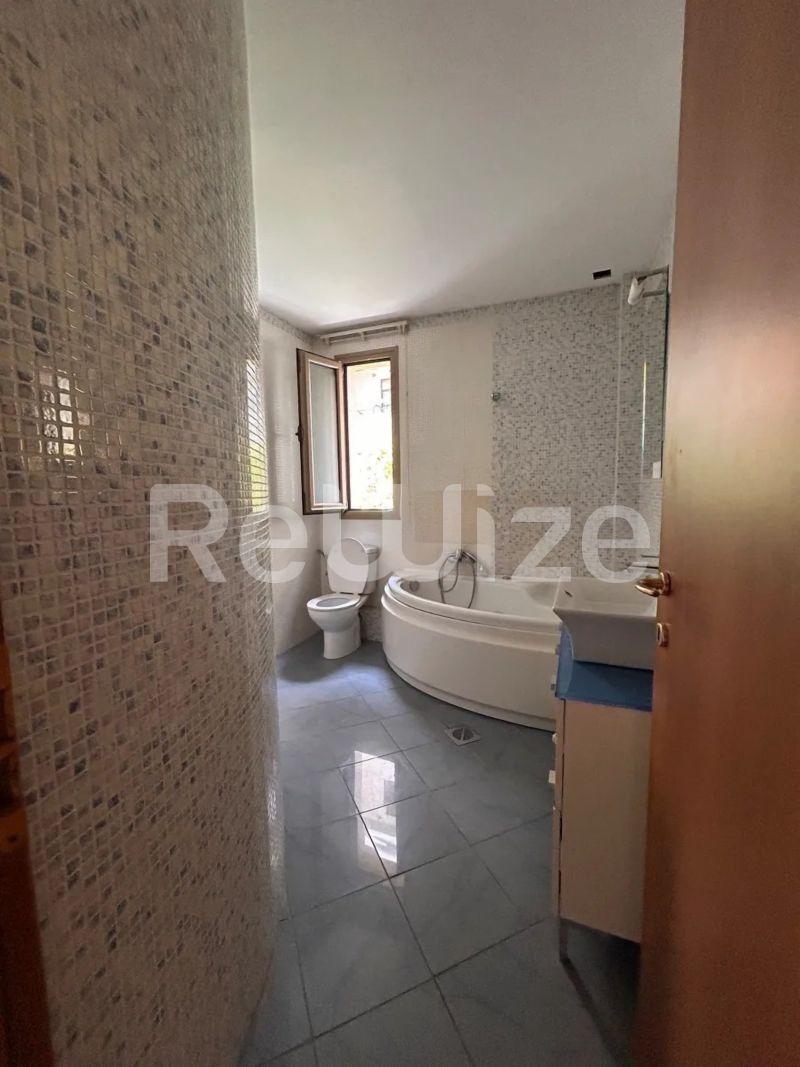Photo 17,Bathroom,SALE,Residency,Apartment,104sqm,€330,000,Aretsou