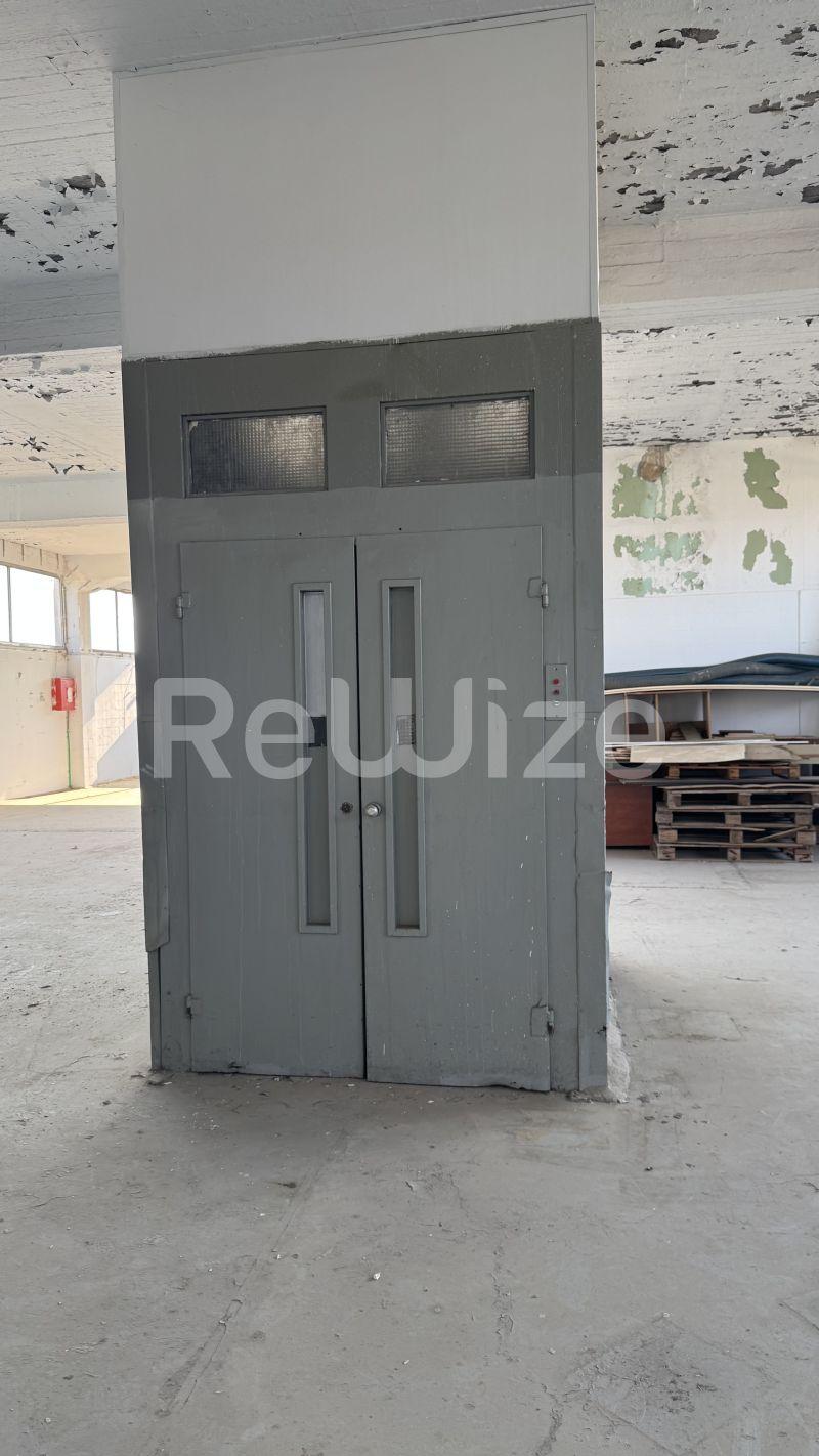 Photo 11,Πισίνα,ΠΏΛΗΣΗ,Επαγγελματικό,Βιομηχανικό Κτίριο,1425τ.μ,€500,000,Λάκκωμα