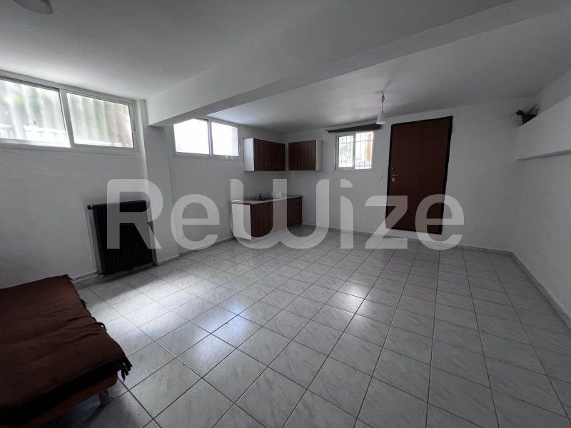 Photo 15,Σαλόνι,ΕΝΟΙΚΊΑΣΗ,Κατοικία,Μεζονέτα,132τ.μ,€700,Θέρμη