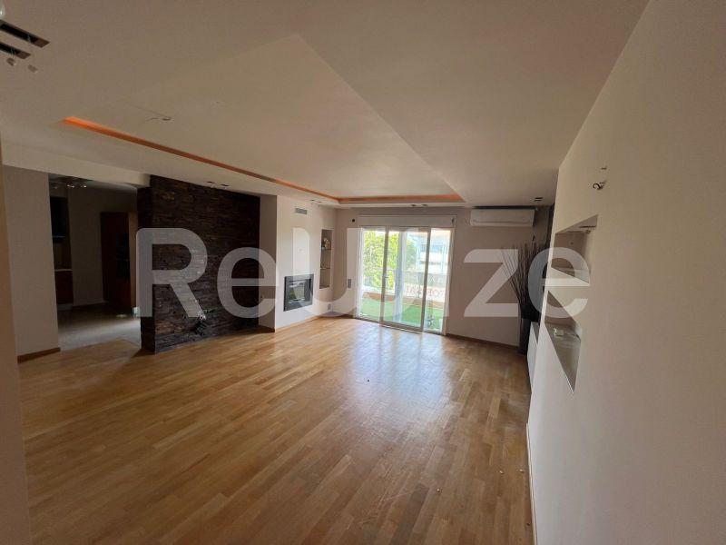 Photo 1,Σαλόνι,ΠΏΛΗΣΗ,Κατοικία,Διαμέρισμα,130τ.μ,€290,000,Θέρμη