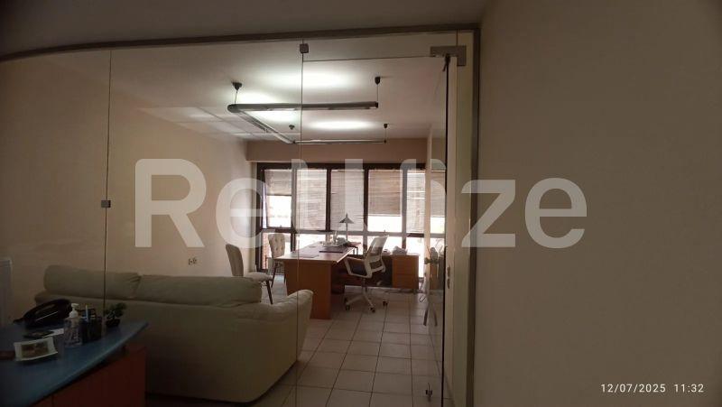 Photo 4,Pool,RENT,Professional,Office,61sqm,€630,Kentro Thessalonikis