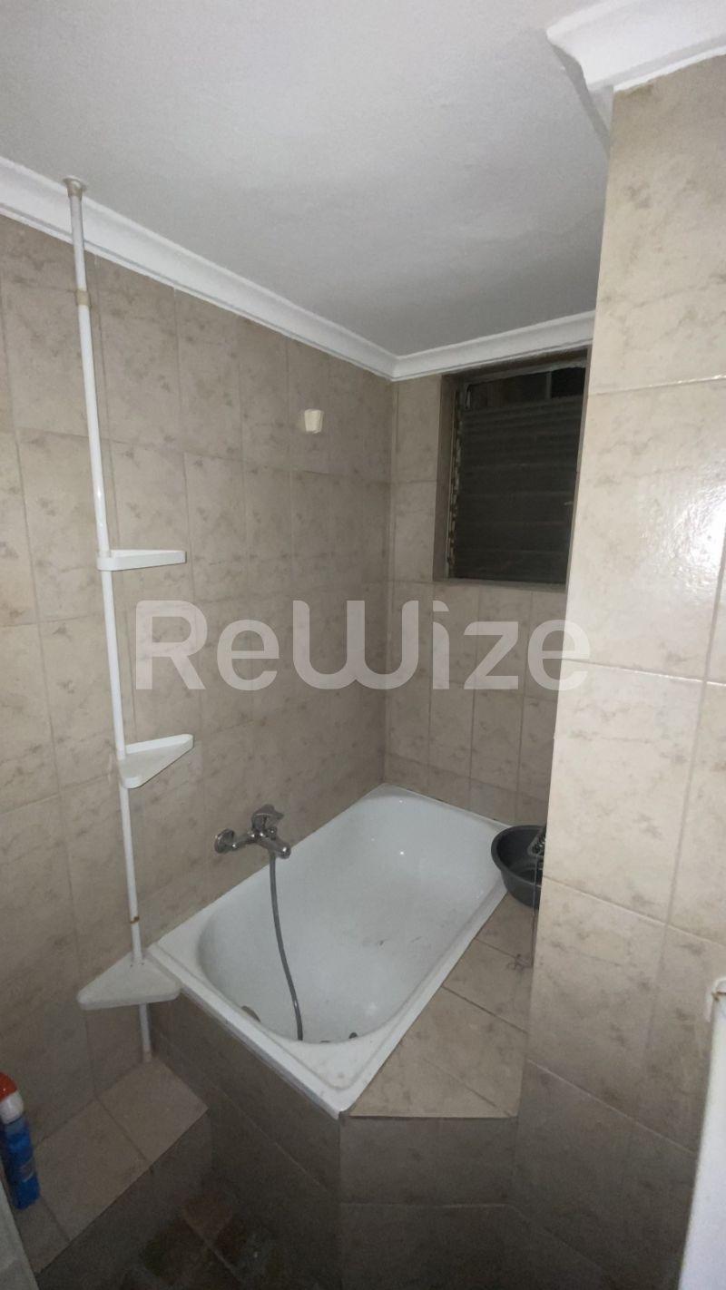 Photo 12,Bathroom,RENT,Residency,Apartment,65sqm,€650,Mpotsari