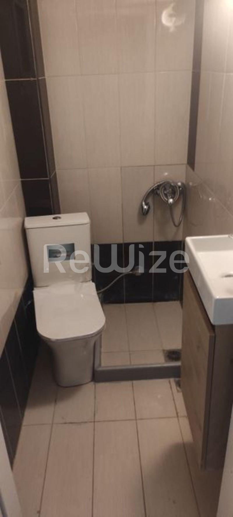 Photo 13,Bathroom,SALE,Residency,Apartment,30sqm,€120,000,Faliro