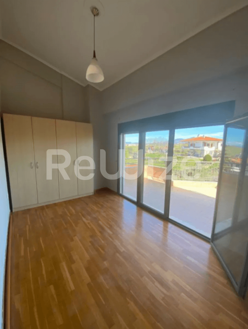 Photo 10,Bedroom,RENT,Residency,Maisonette,205sqm,€850,Kardia
