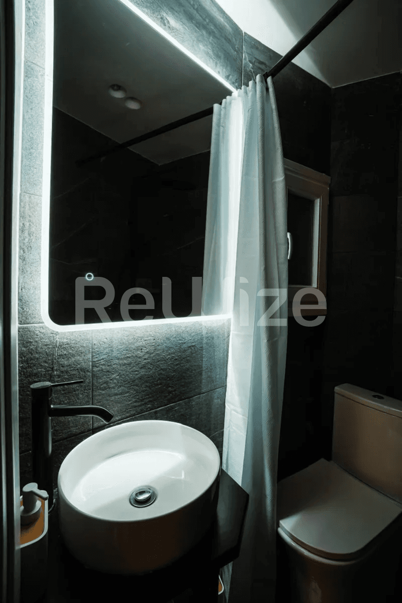 Photo 7,Μπάνιο,ΕΝΟΙΚΊΑΣΗ,Κατοικία,Στούντιο,30τ.μ,€550,Κέντρο Θεσσαλονίκης