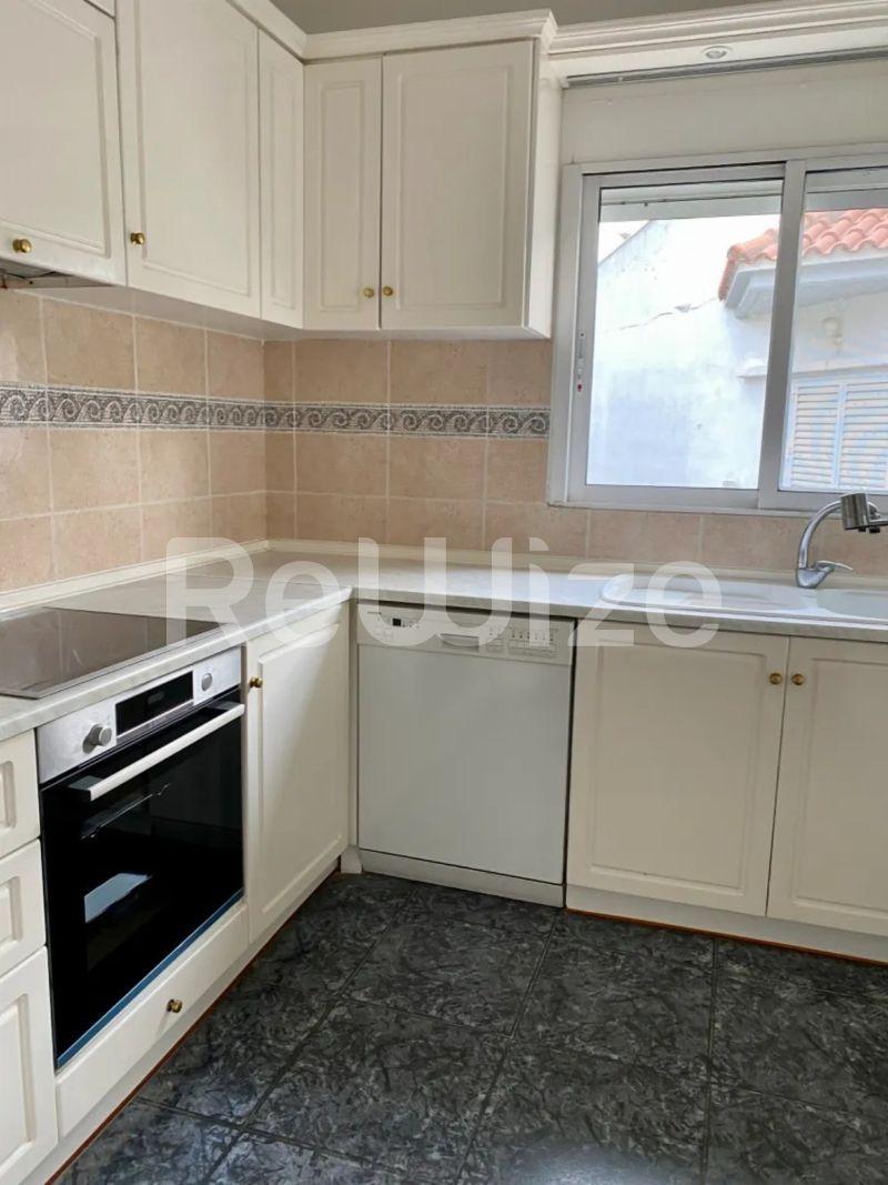 Photo 4,Kitchen,RENT,Residency,Apartment,180sqm,€1,450,Panorama