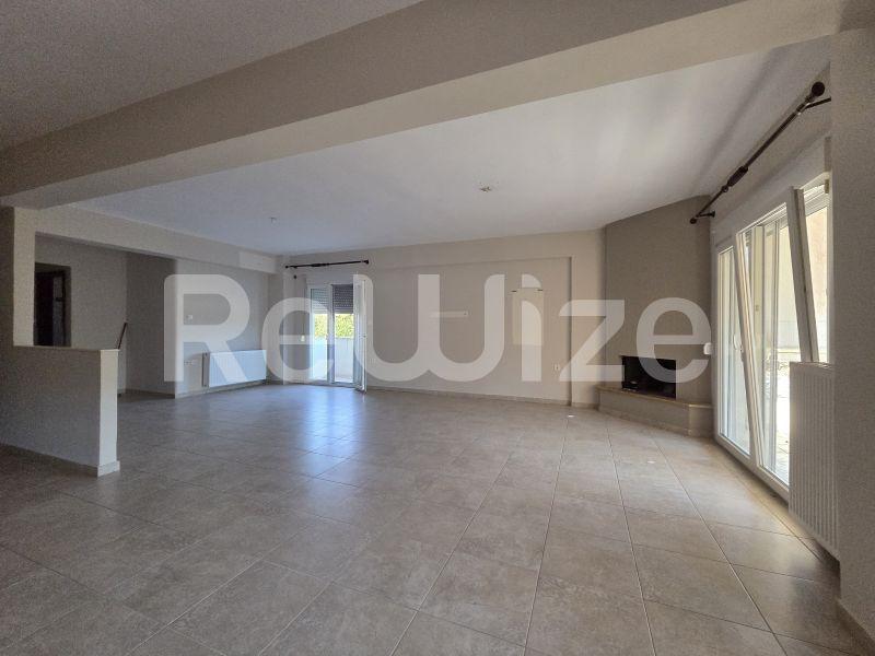 Photo 1,Living Room,SALE,Residency,Apartment,117sqm,€130,000,Vasilika