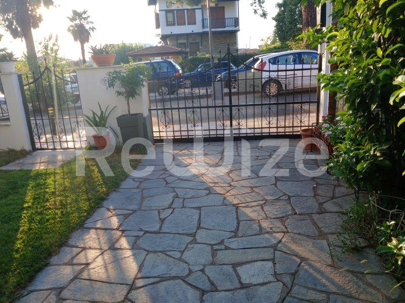 Photo 3,Outside,RENT,Residency,Apartment,52sqm,€550,Pefka