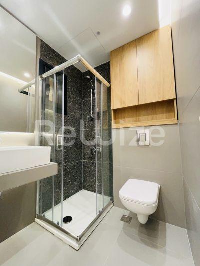 Photo 11,Bathroom,SALE,Residency,Studio,25sqm,€108,000,Kentro Thessalonikis